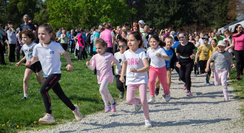 Összefogás futólépésben
