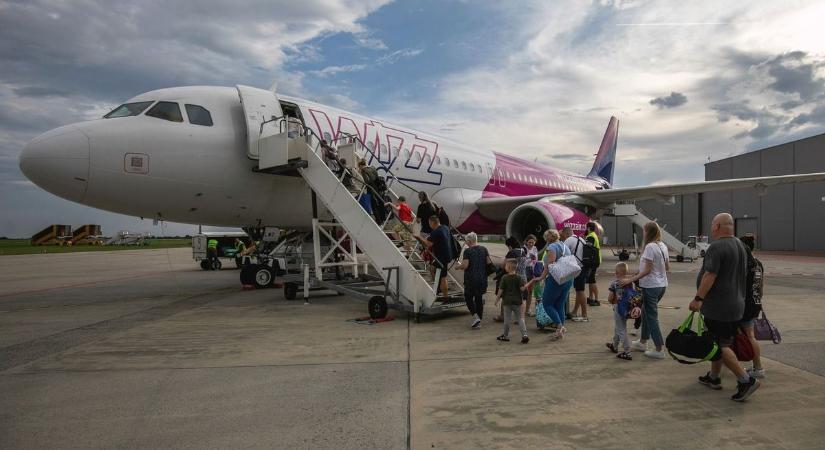 Utólag is fizetni kell kerozinfelárat? Ennyivel drágulhatnak a repülőjegyek, itt van a válasz!