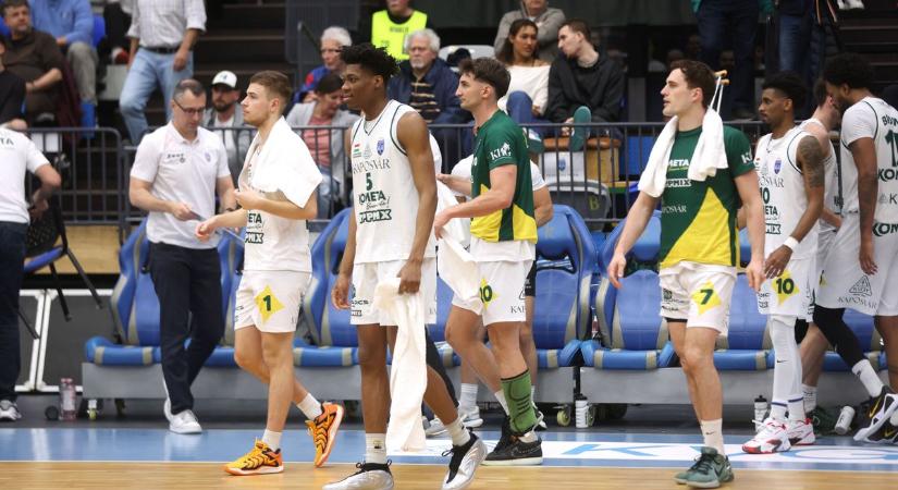 Debrecenben növelheti előnyét a kaposvári kosárcsapat