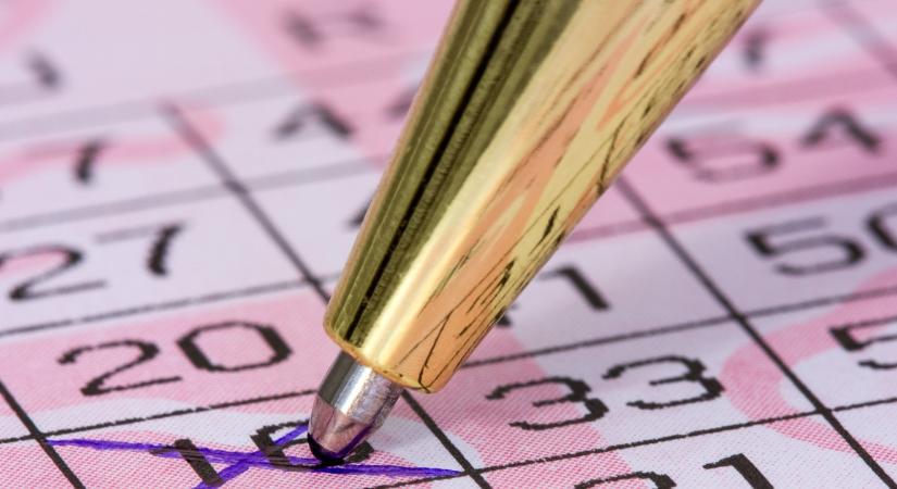 Matematikai képtelenség vagy égi jutalom? Megnéztük, mennyi esély van rá, hogy egy hét alatt elvigyenek minden lottófőnyereményt