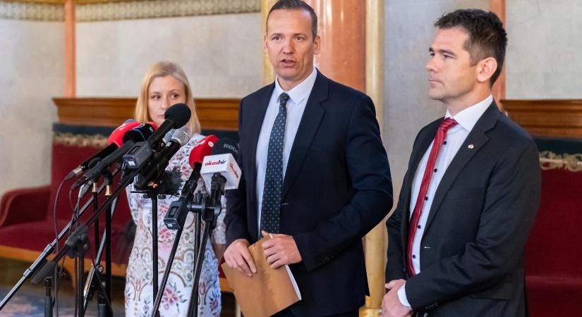 Megalakult a Mi Hazánk Mozgalom országgyűlési képviselőcsoportja