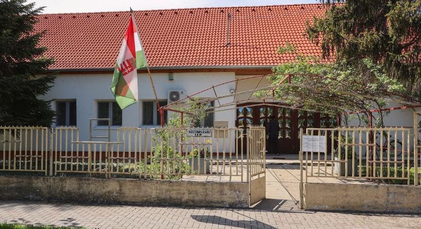 Komoly fejlesztés indul, teljesen átalakul a település polgármesteri hivatala