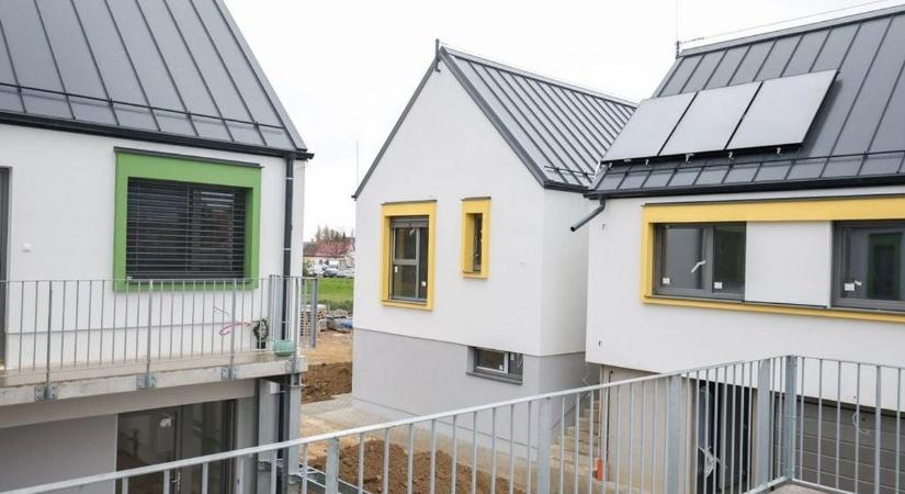 Elszálltak a lakásárak! Nem ritkák a milliós négyzetméterárak, de a vevők bírjál bukszával...