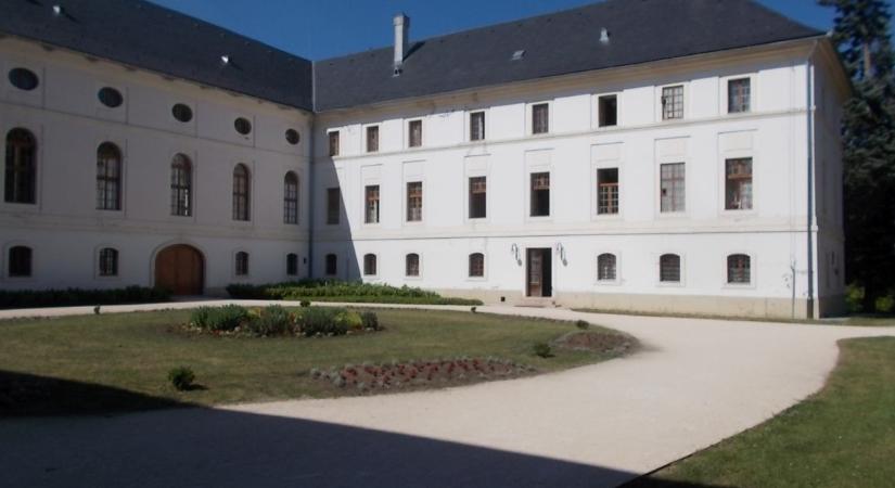 Kiengedték a bicskei gyermekotthon pedofíliáért elítélt volt igazgatóját