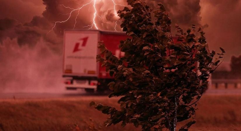 Zivatarok zúdulhatnak Szabolcsra: ilyen időjárás vár ránk holnap!