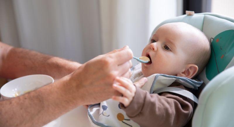 Bébiétel-mérgezés: Nem olvasta el a gyártó a zsaroló levelet