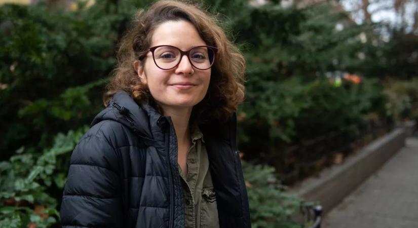 Papp-Zakor Ilka kapja a Hazai Attila Irodalmi Díjat