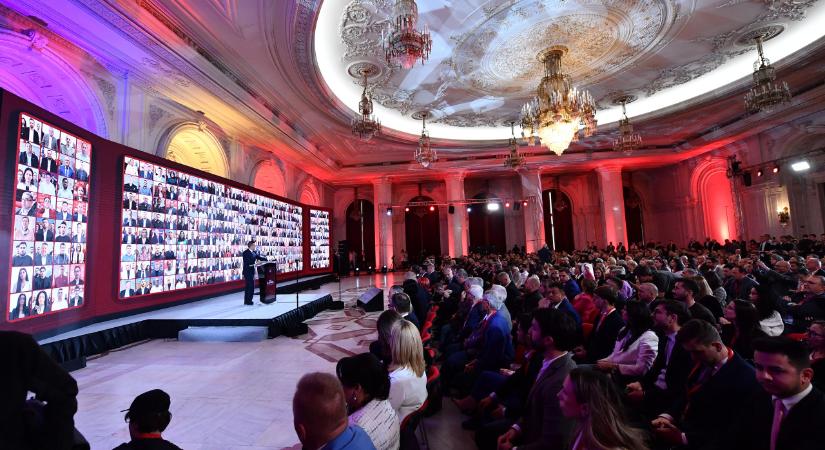 Döntött a PSD: megvonják a politikai támogatást Ilie Bolojantól