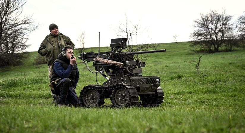 A drónháború csak a kezdet volt: bemutatkozott az új ukrán szuperfegyver, nincs rá válasza az oroszoknak – „a jövő háborújában nem lesz szükség katonákra"