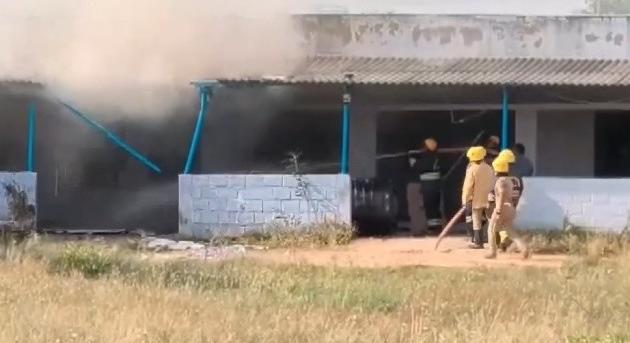 Robbanás történt egy indiai tűzijátékgyárban: 25 halott