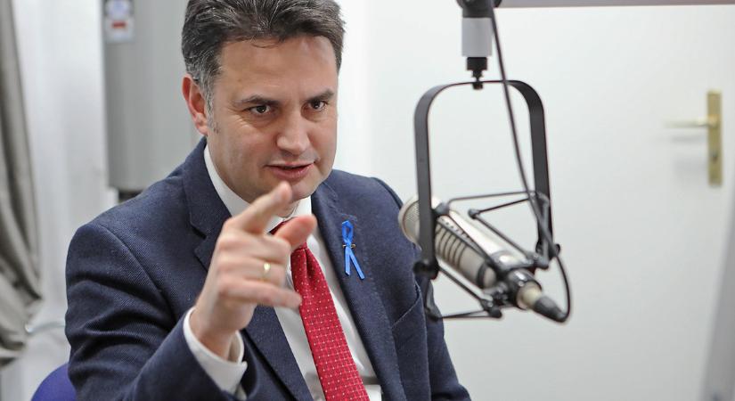 Márki-Zay: Magyar Péter szobra szimbolikus lenne csupán