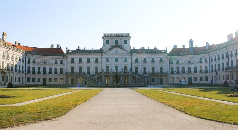 Közös jövőt épít a Soproni Egyetem és a fertődi Esterházy kastély