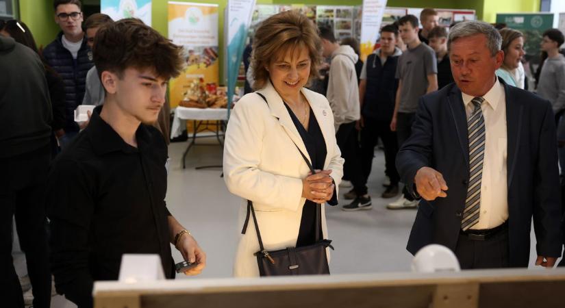 Kedvcsináló szakmabemutatóra várták a középiskolásokat a MATE-n