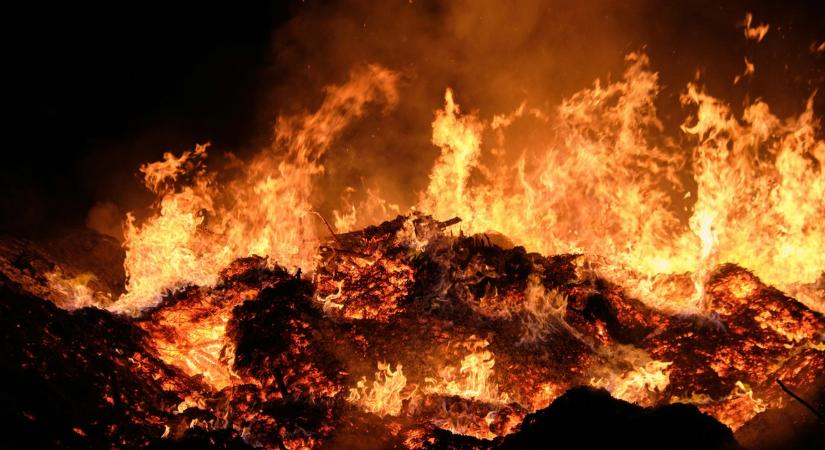 Hátborzongató jóslattal állt elő a Nobel-díjas fizikus – Mindössze ennyi ideje lehet hátra az emberiségnek