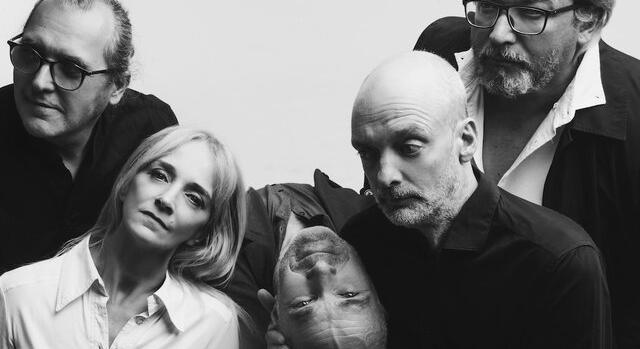 Álom és ébrenlét határáról érkezik a Pál Utcai Fiúk legújabb dala - premieren a ‘Süllyedünk’!