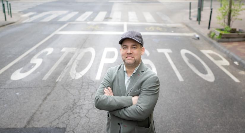 „Aki kicsit dörzsöltebb az átlagnál, nem hiszi el a hazugságot. De mi van akkor, ha az igazságot sem?”