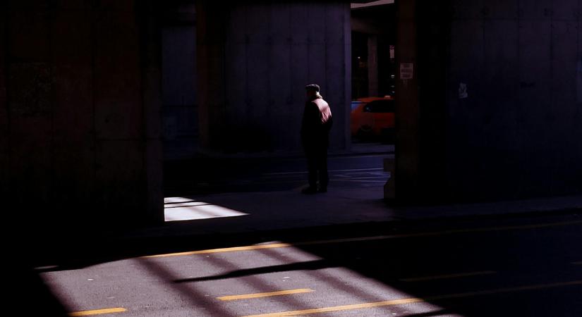 Bekattant bicskás rém fenyegeti a nőket Újbudán