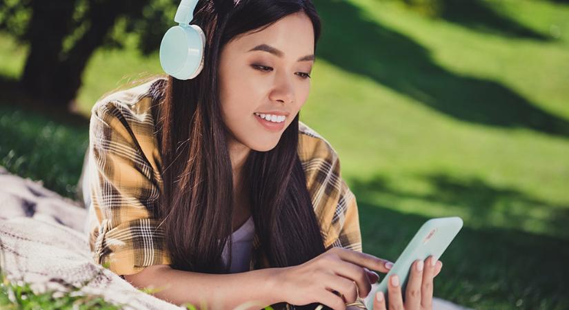 A Deezer szerint a platformjára naponta feltöltött dalok 44%-a AI által generált