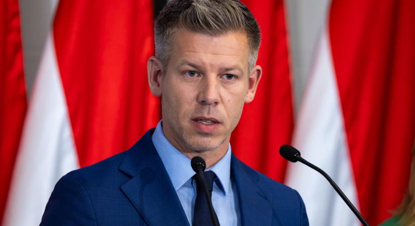 Még idén megduplázzák a családi pótlékot, és jön a nyugdíjemelés is