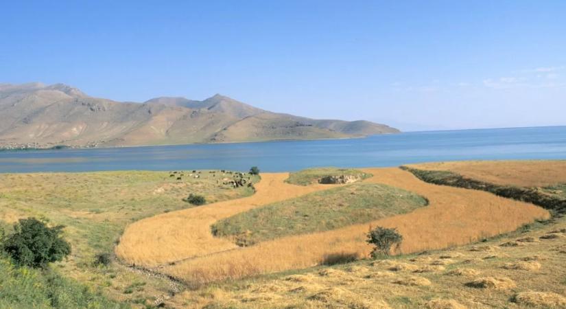 3000 éves várat találtak ebben a tóban a kutatók - Szenzációs felvételek