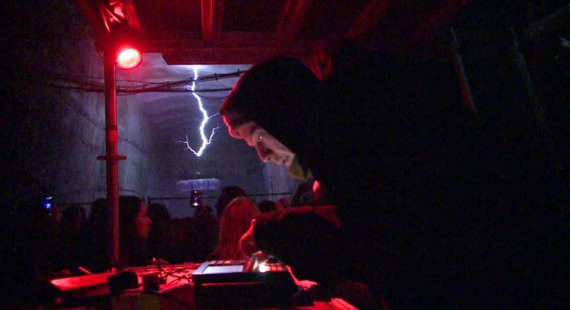 Így szól a zene villámokból – a látvány és az energia elképesztő