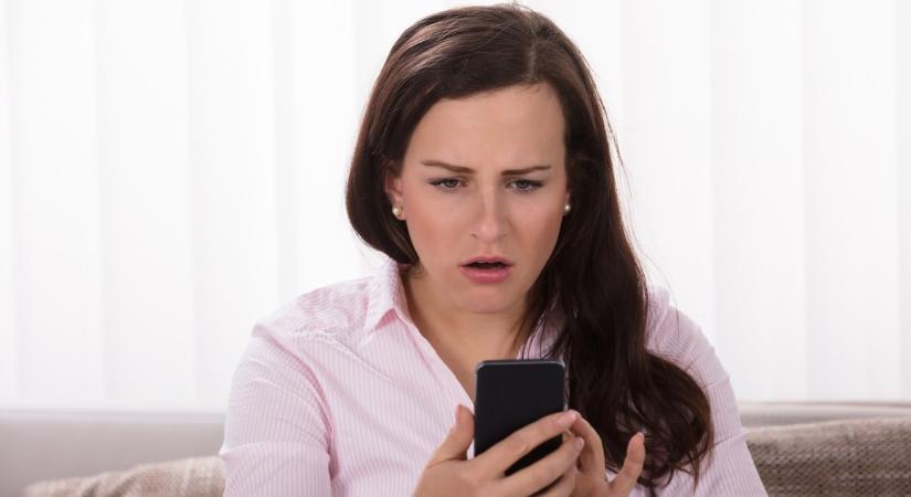 Ellenőrizd a telefonod! Több ezer magyar felhasználó készülékén kapcsolták be titokban ezt a funkciót