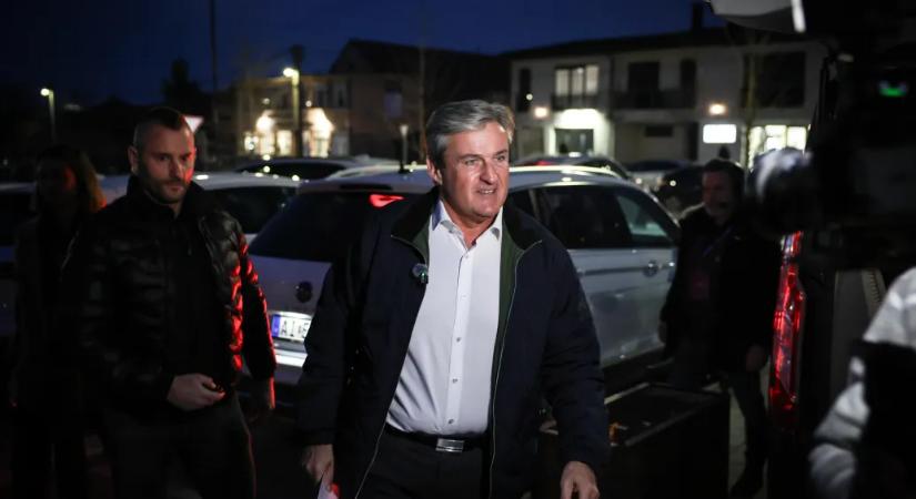 Kapitány István meglátogatta Nagy Mártont és Szijjártó Pétert