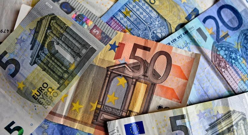 Jöhet a 340 forintos euró?!