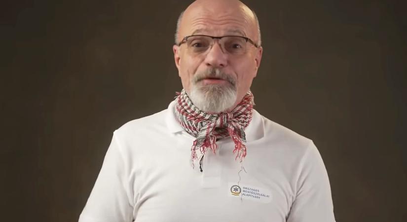 Zacher Gábor egy percben megtanít életet menteni