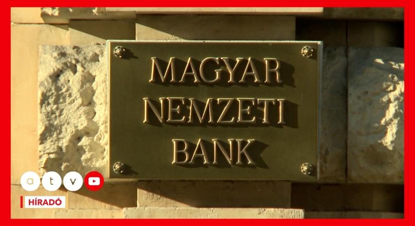 Bezuhant a magyar aranytartalék értéke, százmilliárdok úsztak el az MNB szerint