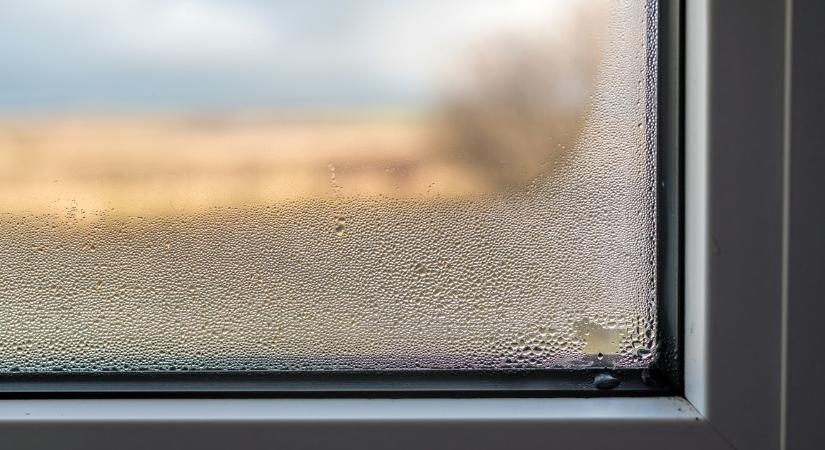 Tegyél egy kanalat az ablakra – Meglepő megoldás, de egyre többen használják