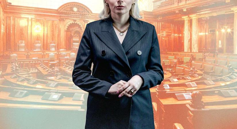 A nőknek joguk van helyet foglalni az asztalnál – de kell-e ott ülni, ahol férfiak döntenek az életünkről?