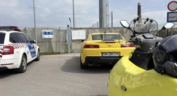 Motoros üldözés a fővárosban: Camaro-sofőr volt a cserbenhagyó