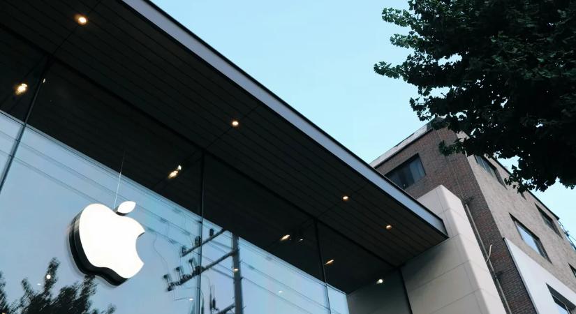 Rendkívüli hír! Lemond az Apple vezérigazgatója