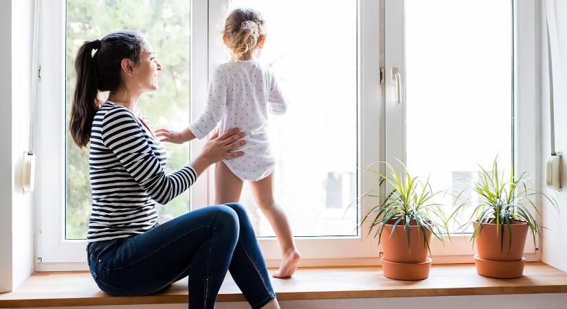 Országszerte leállítják az 55 millió forintos otthonfelújítási programot