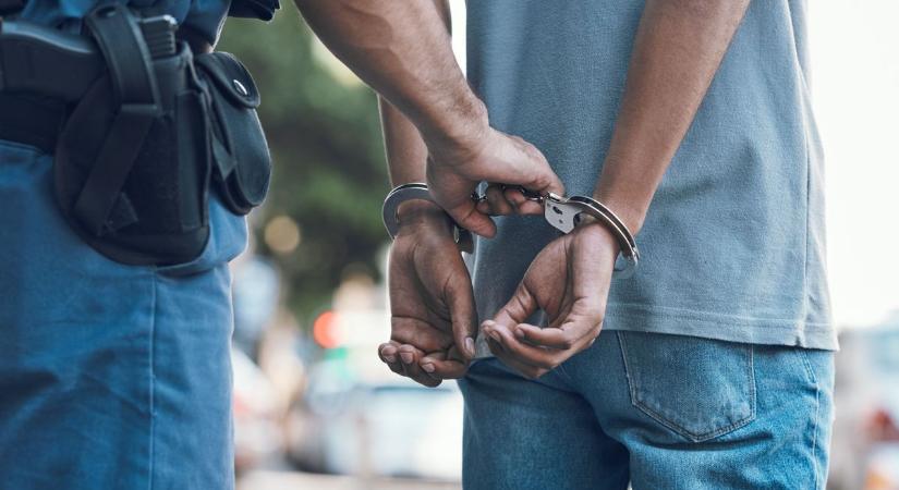 Fellélegezhet a város, nem akármilyen embertől szabadulhat meg évek után Tatabánya