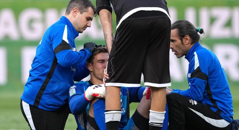 Borzasztó: meccs közben törte el a nyakát egy focista, mentőhelikopterrel vitték kórházba