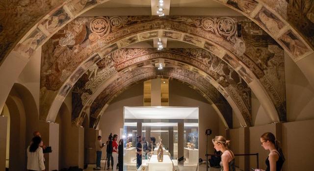 Műemlékvédelmi vita miatt nem térhetnek haza a Sijena-freskók