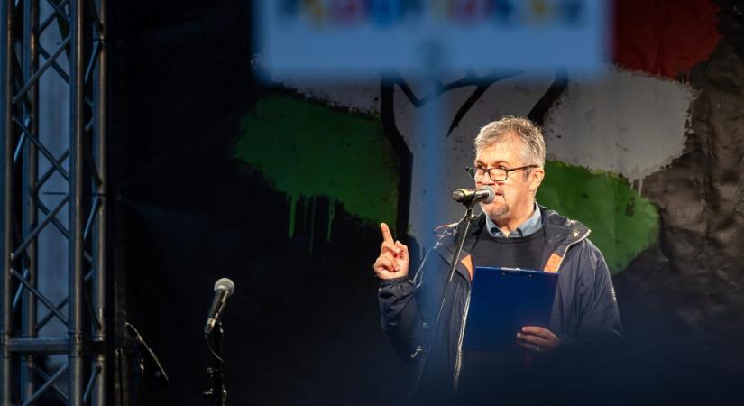 Alapítvány viszi tovább Hadházy Ákos munkáját