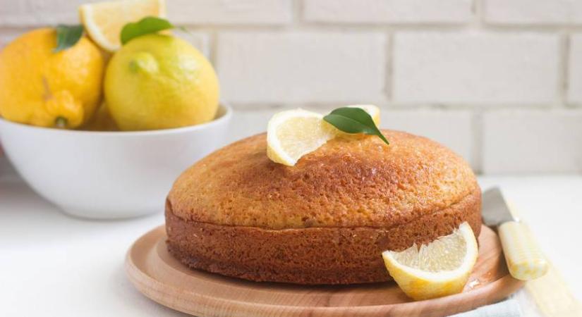 Légiesen könnyű citromos piskóta: krém nélkül is mennyei