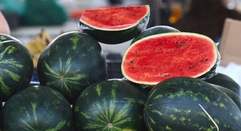Mit keres a dinnye már most a piacon? Ezt is furcsállják olvasóink