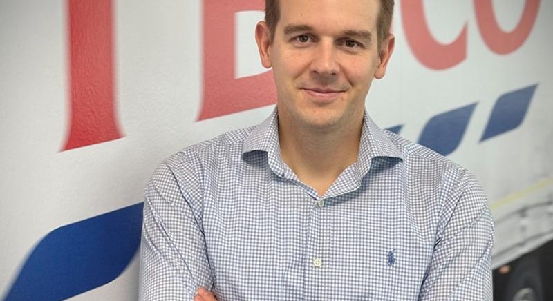 Miért maradnak a munkavállalók a Tescónál? Interjú Túróczi Norbert HR igazgatóval