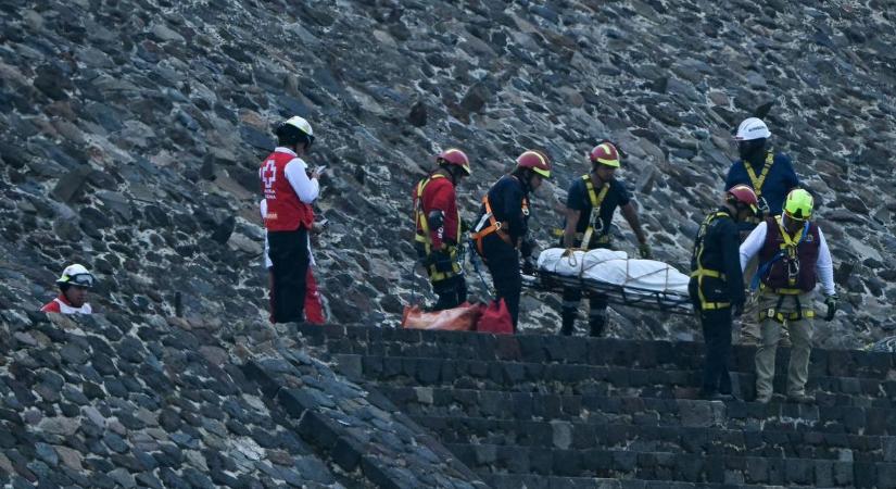 Pokol a mexikói piramisnál: turistákra nyitott tüzet egy férfi (videó)