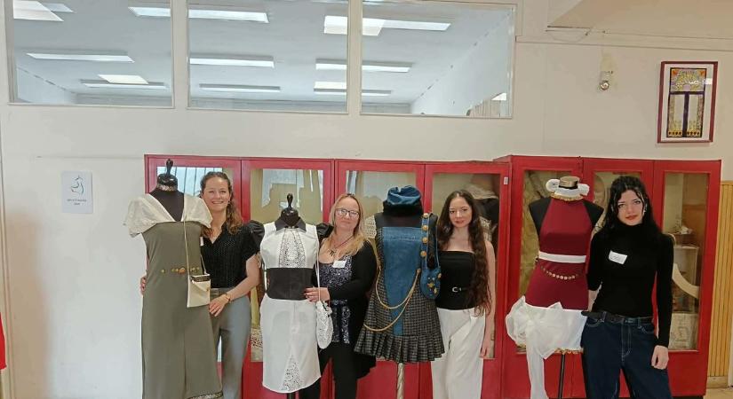 Ruhakupacból kifutómodell: így hódították meg a divatviadalt a zalai diákok