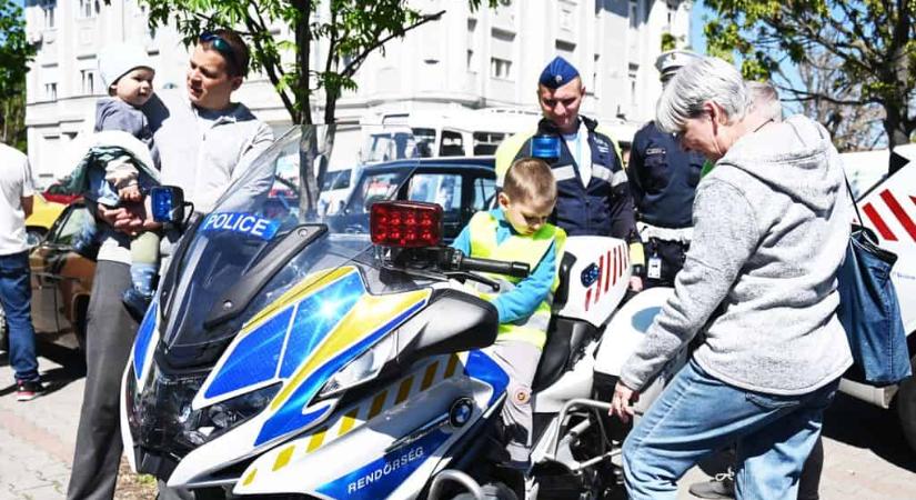 Nem a gyerek ment a szakmához, a szakma ment ki az utcára