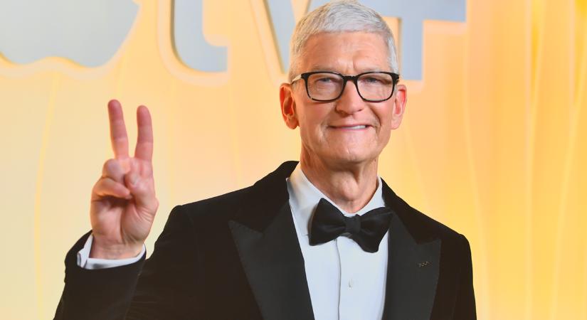 15 év után Tim Cook otthagyja az Apple vezetői székét, már meg is van, ki lesz az almás cég új vezetője