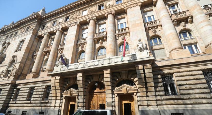 Most érkezett: ügyészségi hatáskörbe vonták a Magyar Nemzeti Bankot érintő nyomozást