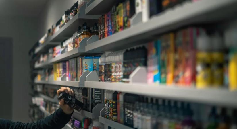 Nyolcszor küldték el az orvosok, hogy nincs baja: most az életéért küzd a 22 éves lány