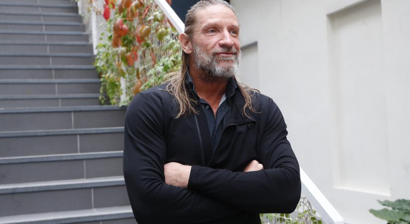 Pintér Tibor édesanyja kórházba került: pillanatok alatt megtörtént a baj