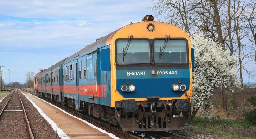 Pótlóbusz több vonalon: erre készüljenek most az utasok Szabolcsban